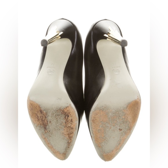 Jason Wu, worn one time black and gold heals size 38 / 8 - Picture 5 of 7